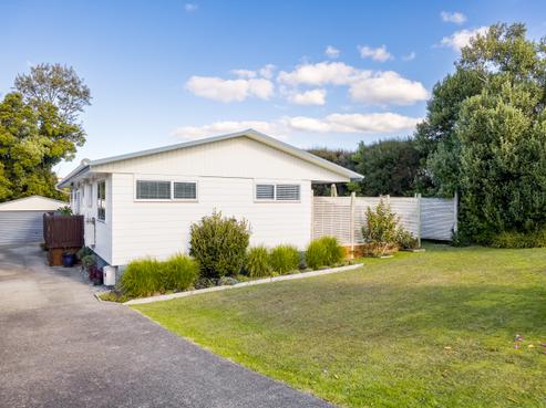 3 Albatross Road, Red Beach