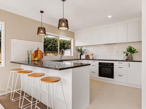 11 Waterford Park Drive, Papamoa