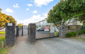 39/218 Captain Springs Road, Onehunga