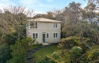 98 Ruskin Road, Newlands