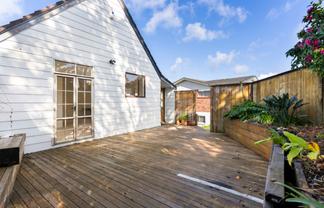 210 Glamorgan Drive, Torbay