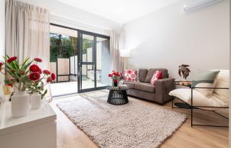 2/61 Madras Street, Khandallah