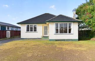 6 Wordsworth Crescent, Enderley