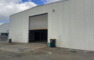 STORAGE OR WORKSHOP OPTIONS (3)