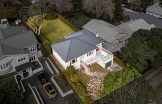 7 Weston Avenue, Mount Albert