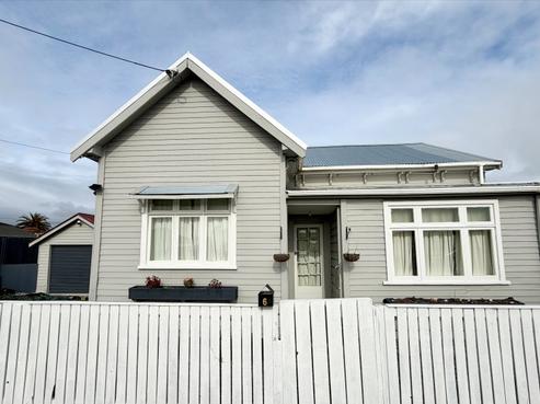 6 Mill Street, Westport
