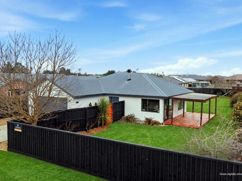 22 Kowhai Street, Oxford