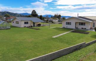 97 Broadway, Reefton