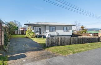 25B Thomas Crescent, Western Heights