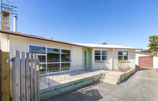 238 Sunset Road, Sunnybrook