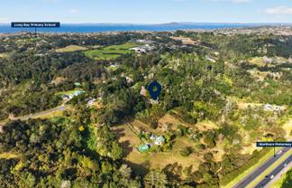 1242 East Coast Road, Redvale