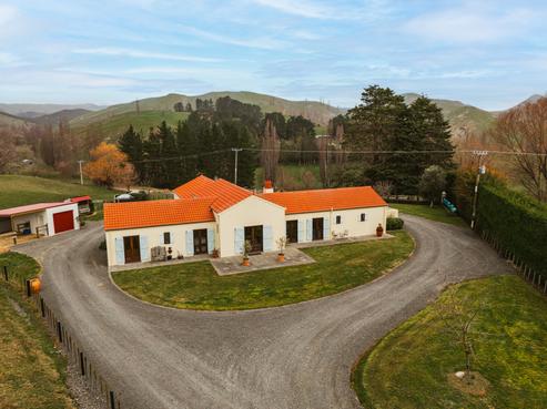 140 Mackenzie Road, Havelock North