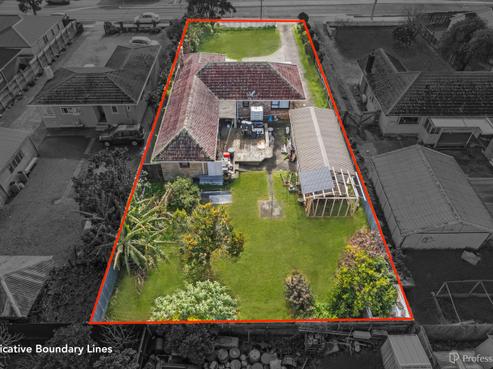 8 Buckland Road, Mangere East