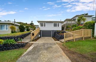 3 Fraser Avenue, Johnsonville