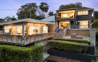 24 Robley Crescent, Glendowie