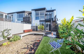 1/84 Long Drive, Saint Heliers