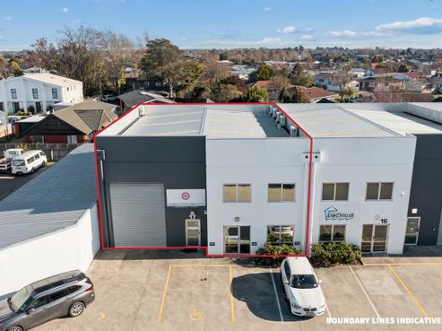 17/114 Sawyers Arms Road, Northcote