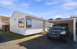 2/29 Cleek Road, Mangere East