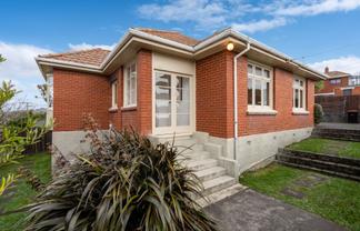 7 Kirriemuir Street, Maryhill