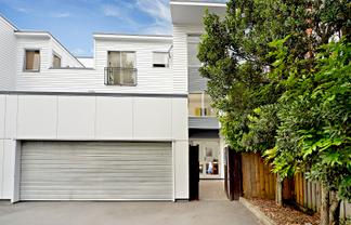 37/3 Wagener Place, Mount Albert