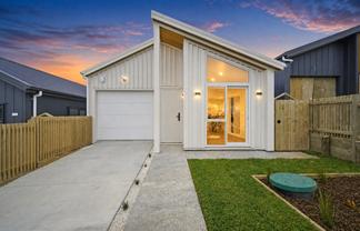 14 Kopu Road, Orewa