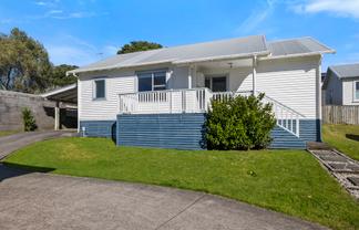 14 Calvert Road, Moturoa