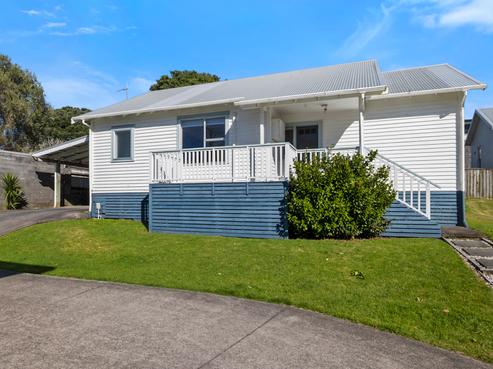 14 Calvert Road, Moturoa