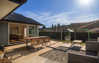 26 Woodstock Road, Lower Shotover