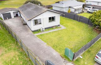 16 Palermo Place, Clover Park