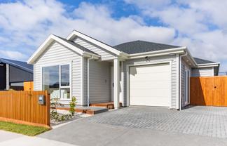 97 Parish Drive, Milldale