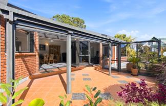 71 Brooklands Road, Brooklands