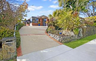 71 Brooklands Road, Brooklands