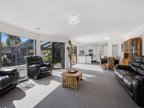 71 Brooklands Road, Brooklands