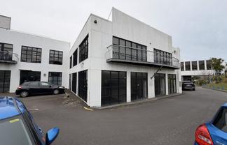 142sqm Office Space + 2 Car Parks