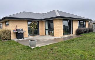 7 Sunline Avenue, Lincoln
