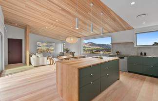 33 Tomtit Crescent, Lake Hawea