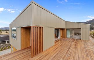 33 Tomtit Crescent, Lake Hawea