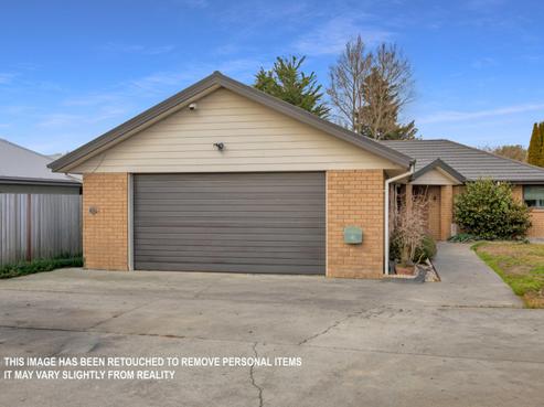 17 Stanwood Grove, Darfield