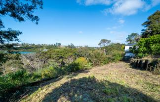 143C Colwill Road, Massey