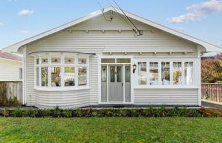 4 Collier Avenue, Karori