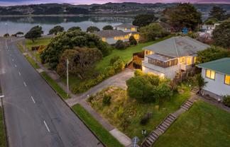 142 Te Pene Avenue, Titahi Bay