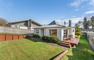 55 Burns Street, Leamington