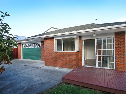 418A Botanical Road, West End