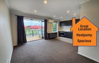 3/7 Uku Lane, Hobsonville
