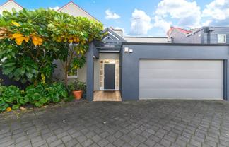 3/19 Waiatarua Road, Remuera