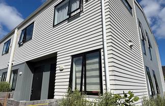 3/4 Bittern Place, Henderson