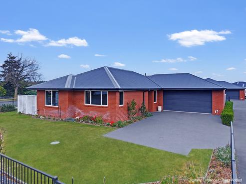 1A Clifford Place, Amberley