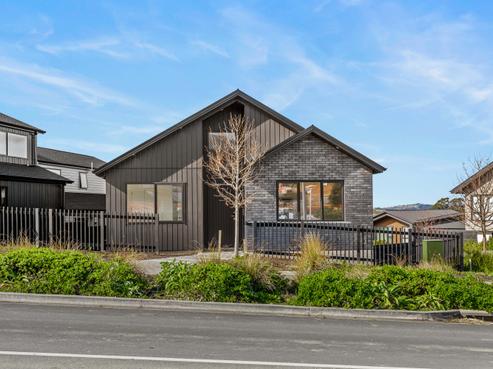 39 Kikorangi Drive, Wainui