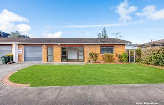 34B Rosella Road, Mangere East