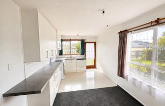 914 Florence Street, Raureka